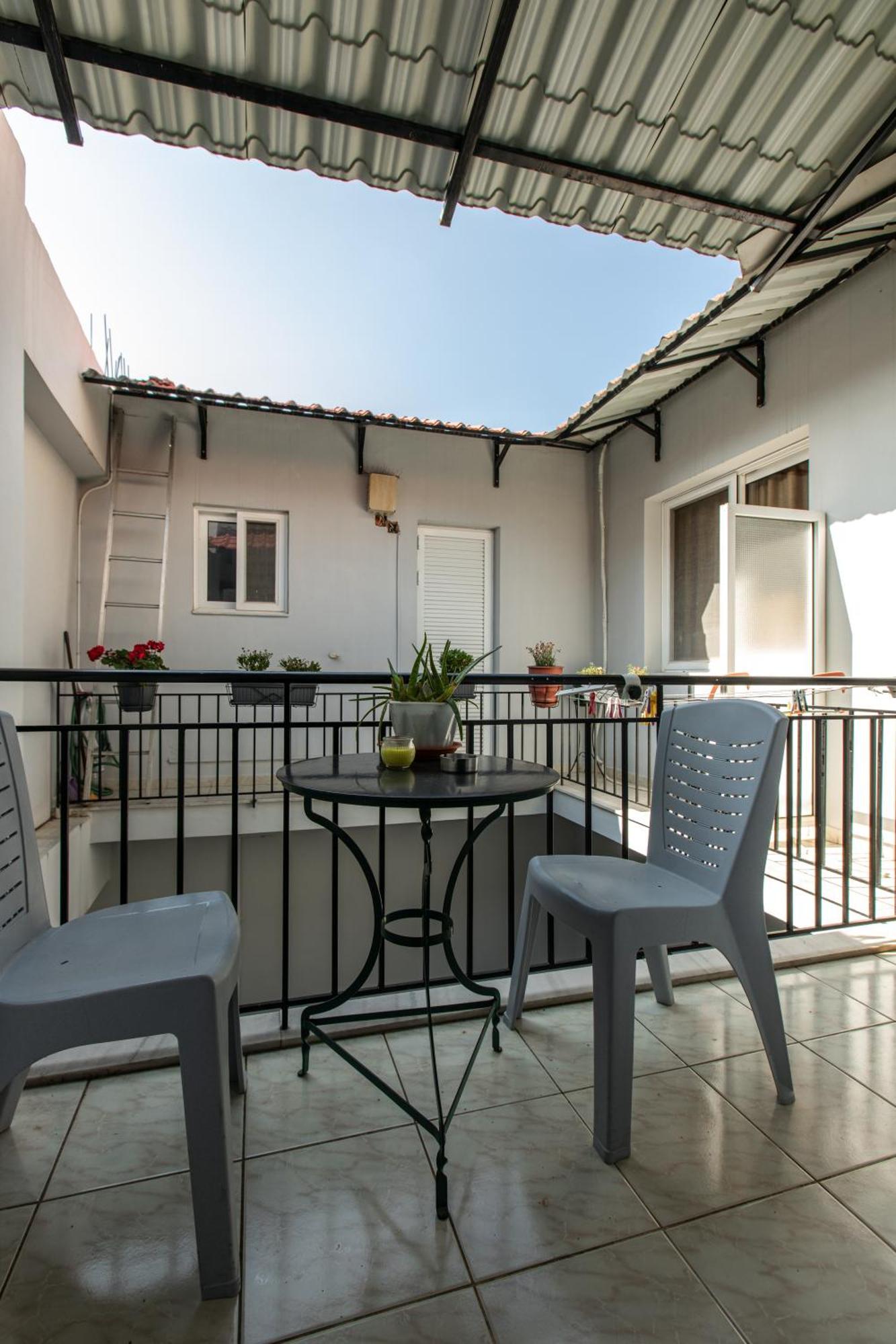 Central Cozy Apartment Sparta Exterior foto